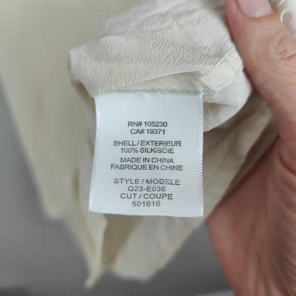 Equipment Silk Top Womens XS Cream Semi-Sheer Sleeveless Button Up Tank Preppy - Picture 7 of 9